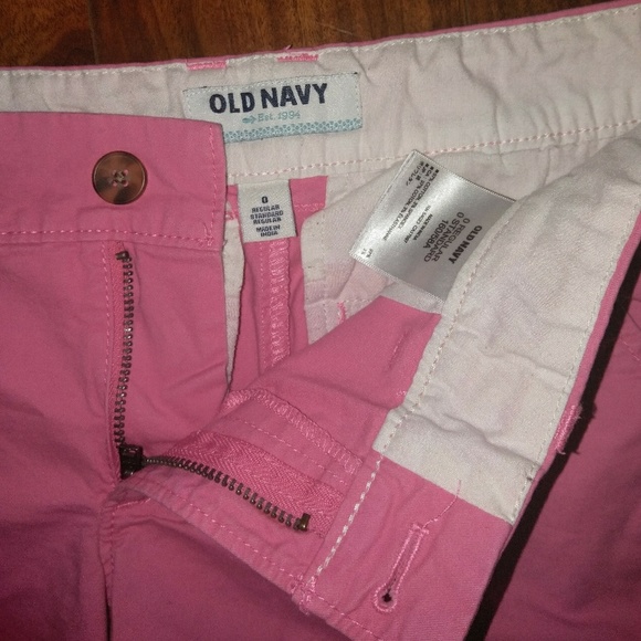 Pink Old Navy shorts - Picture 2 of 2